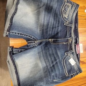 Vigoss Shorts